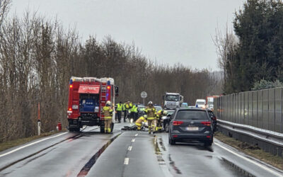 Aufräumen nach Verkehrsunfall