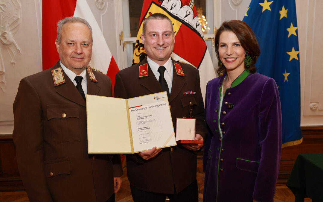 Ehrung für Ortsfeuerwehrkommandant HBI Christoph Zitz