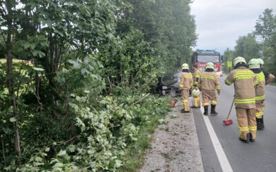 Aufräumen nach Verkehrsunfall